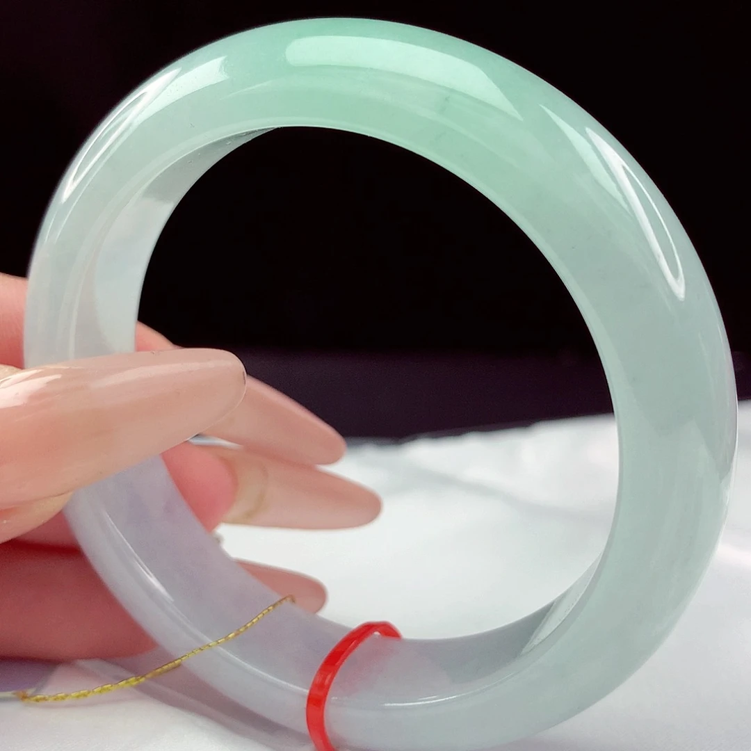 翡翠手镯未镶嵌53圈550宽版