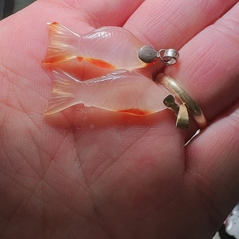 玛瑙/玉髓颈饰合金郭****服