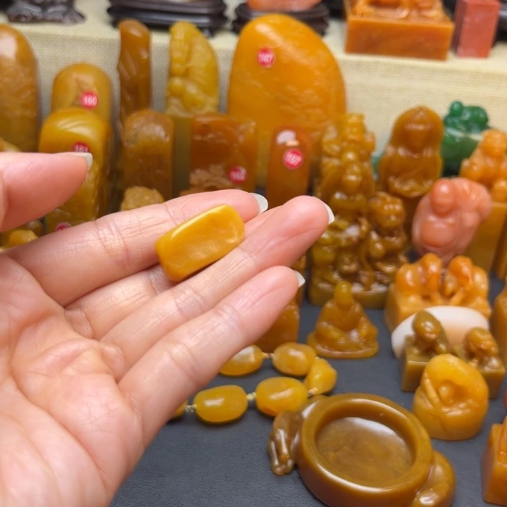 符***霆印石寿山石题材：工艺品