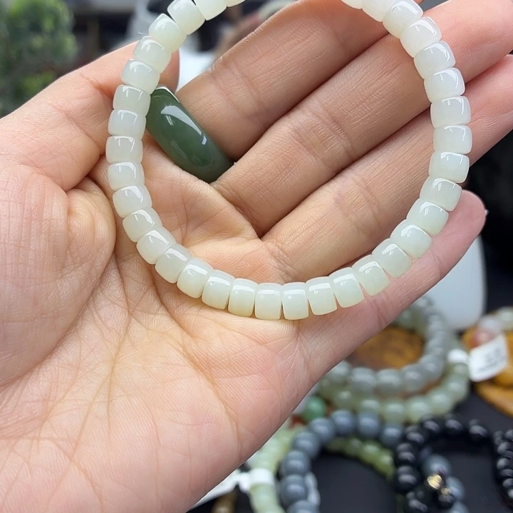 和田玉（糖玉）未镶嵌手串