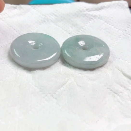 翡翠颈饰未镶嵌刘*清吊坠