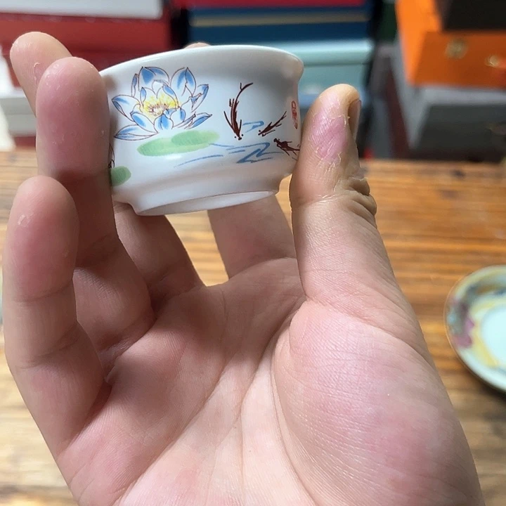 孤品茶具套装等。