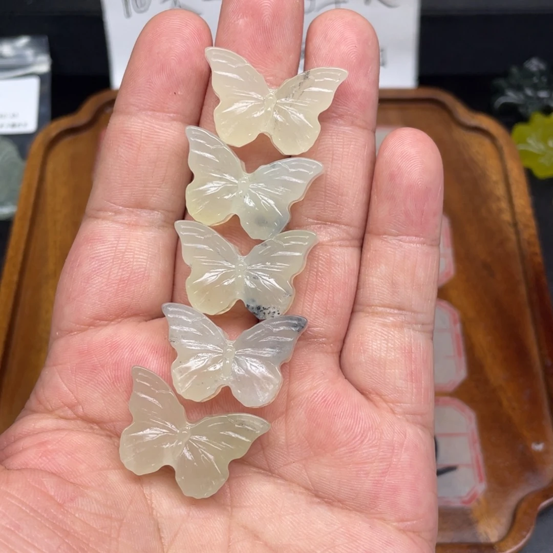 蛇纹石玉未镶嵌项链