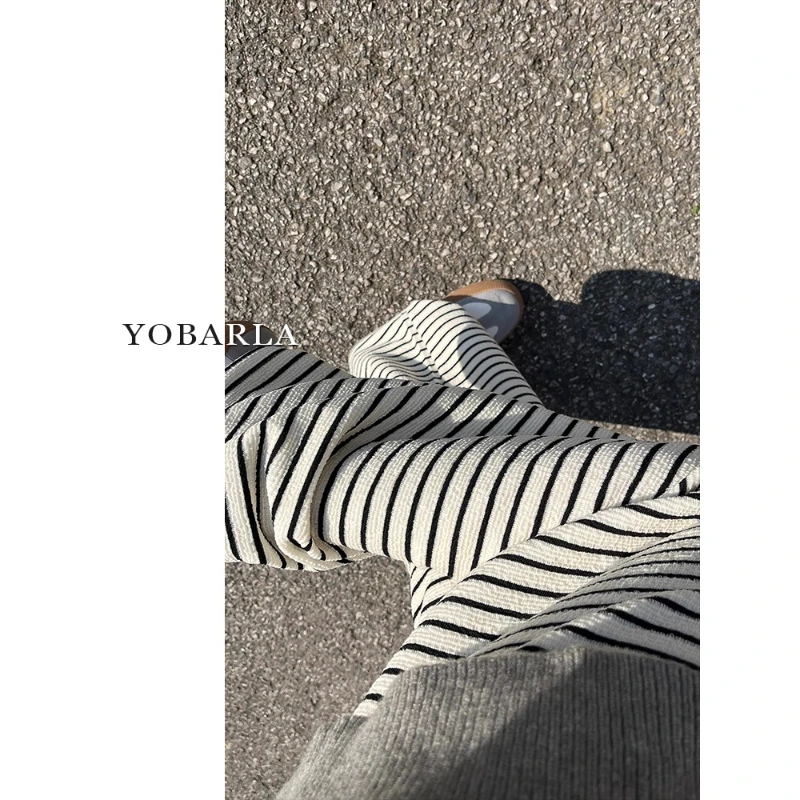 白色条纹直筒休闲裤女冬季加绒大码胖mm宽松显瘦慵懒垂感阔腿裤子