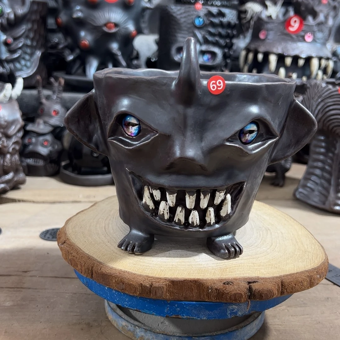 69号，手捏瑕疵，内口12外高11