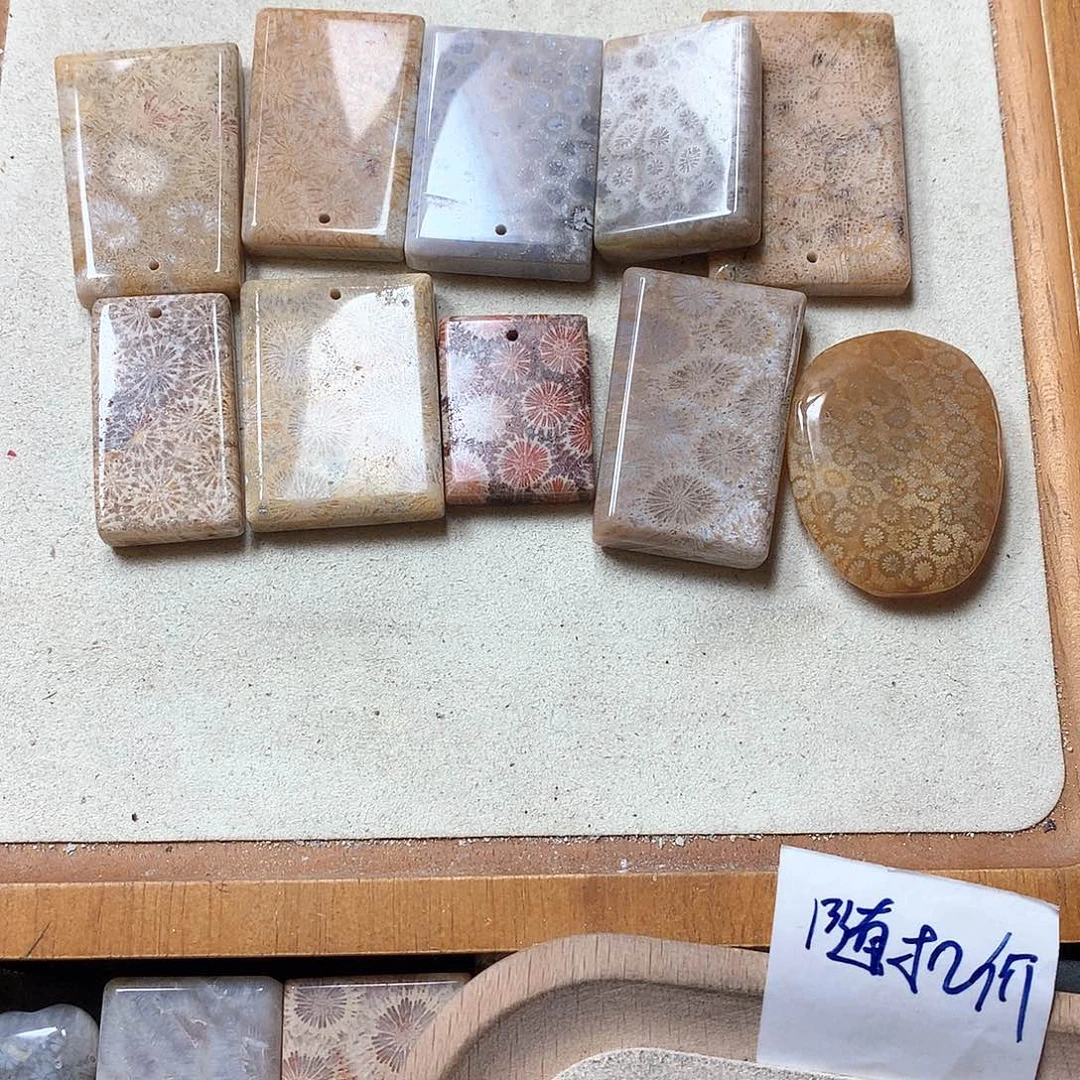 石英质玉颈饰未镶嵌H****y