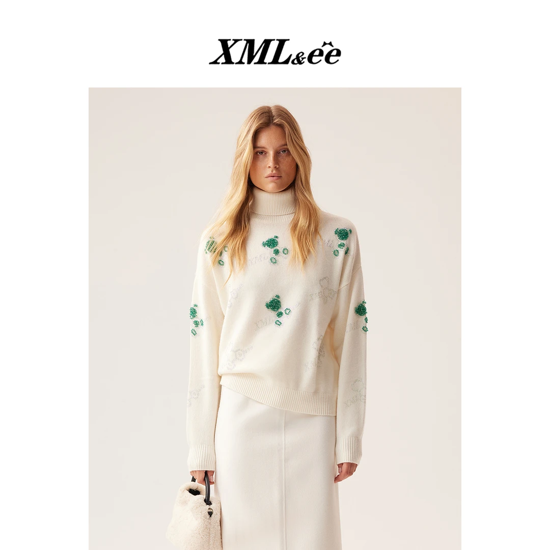 XMLee艾米尔 白色绵羊毛立体刺绣印花高领羊绒针织衫 X445R5895
