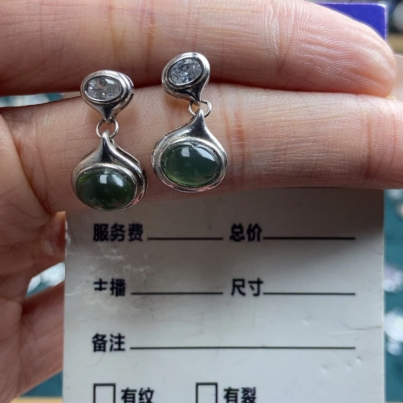 【闪购商品】岫玉耳饰银S925镶嵌小**满