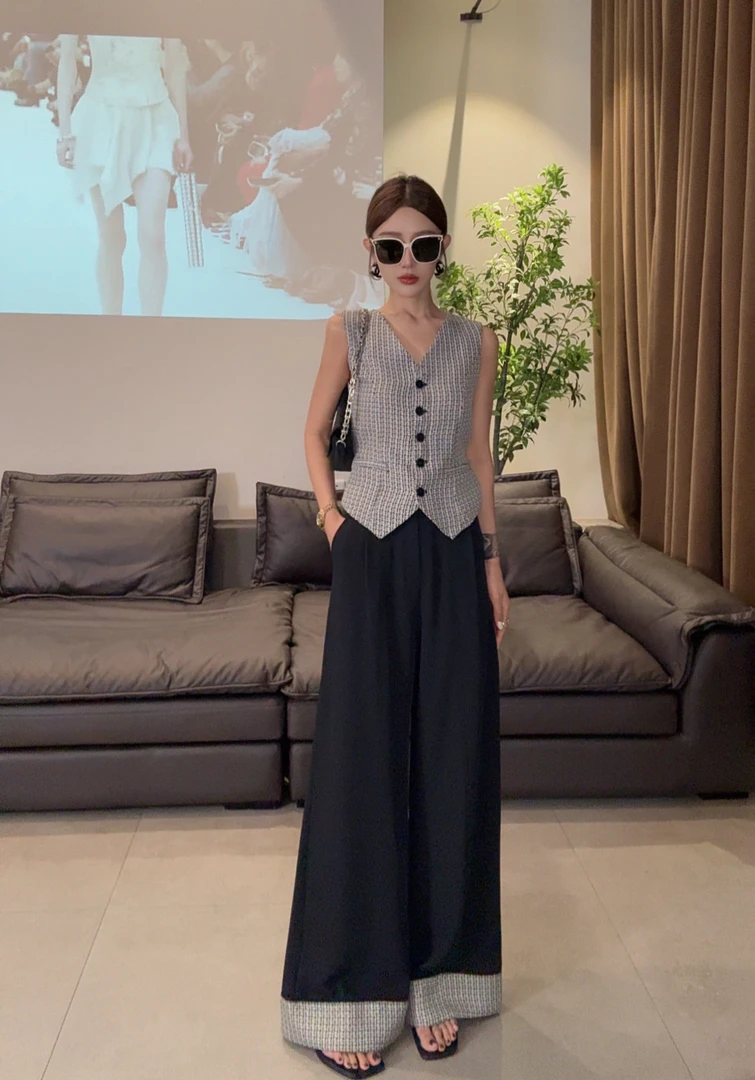 T5ZZ8Y珍珍家 气质小香风无袖收腰背心套装