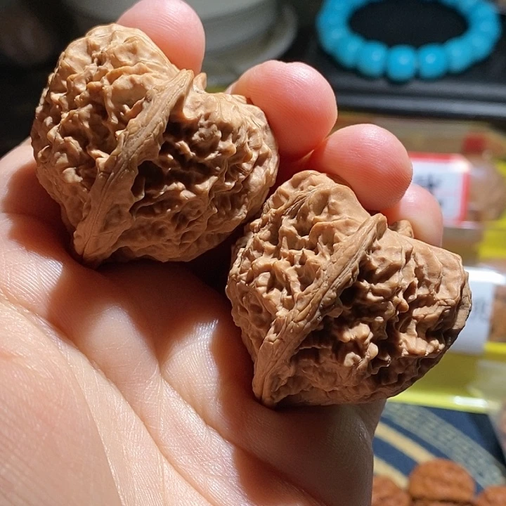 【闪购商品】吊坠文玩核桃火焰马蹄