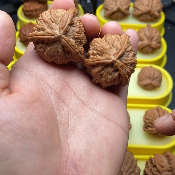 把件文玩核桃41全品白奔