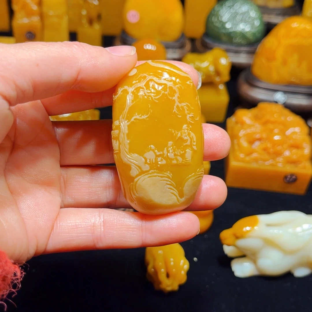 田黄石玉****服石雕石雕石雕