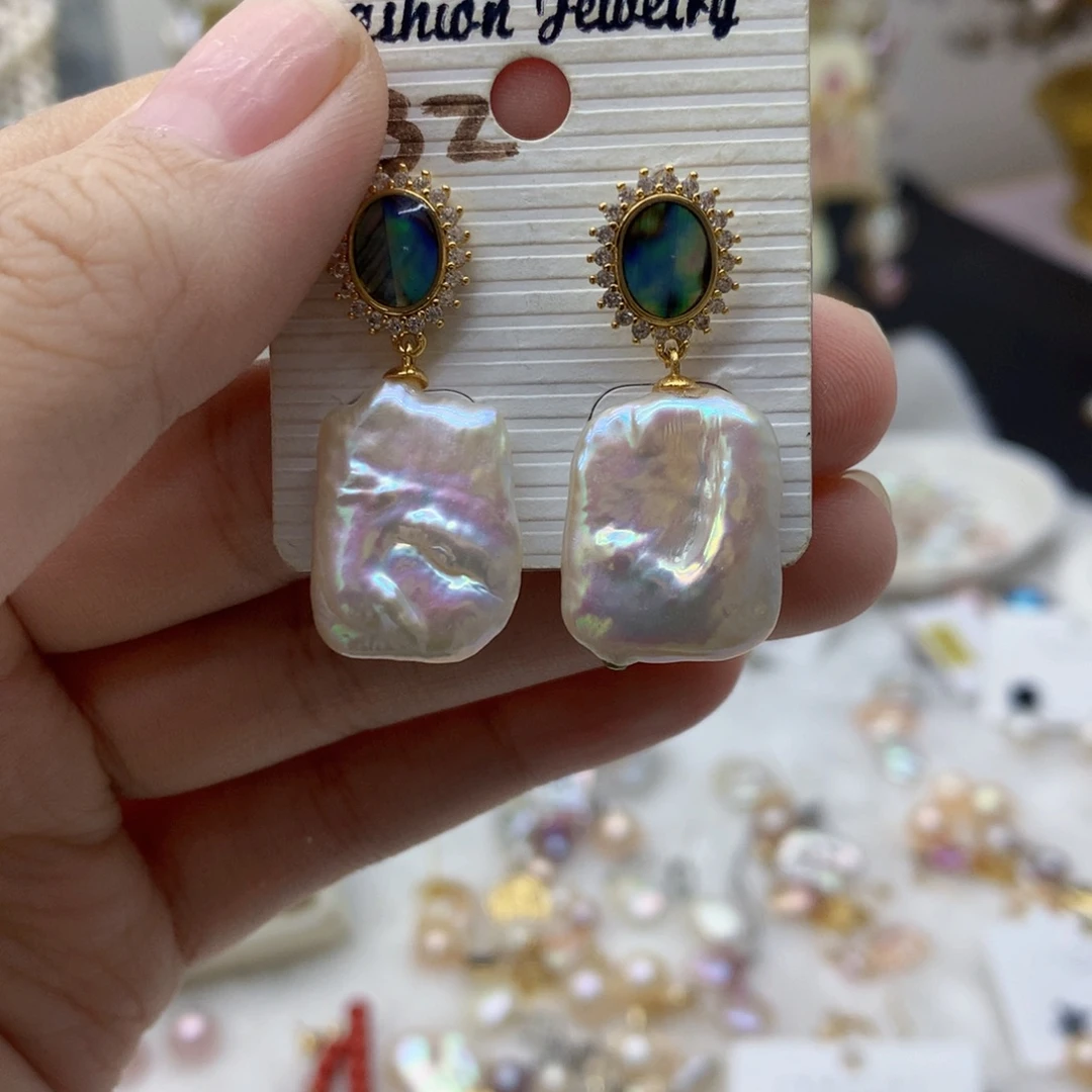 淡水珍珠合金耳饰