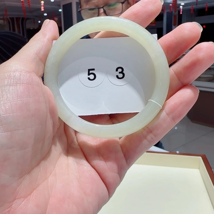 和田玉未镶嵌手镯441