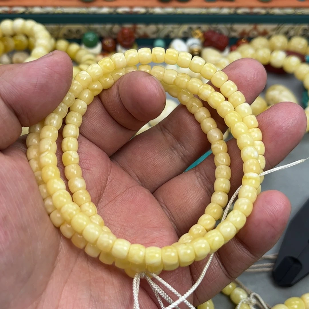 未镶嵌琥珀珠宝奇石12