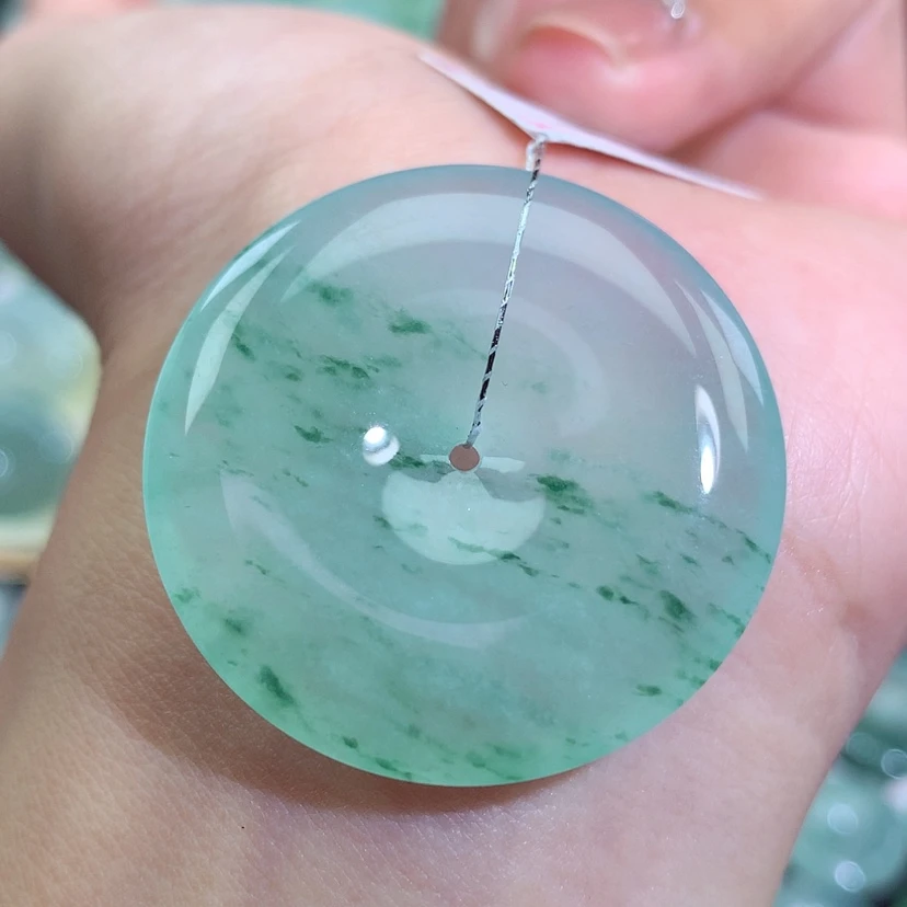 【闪购商品】翡翠未镶嵌吊坠(不含链)