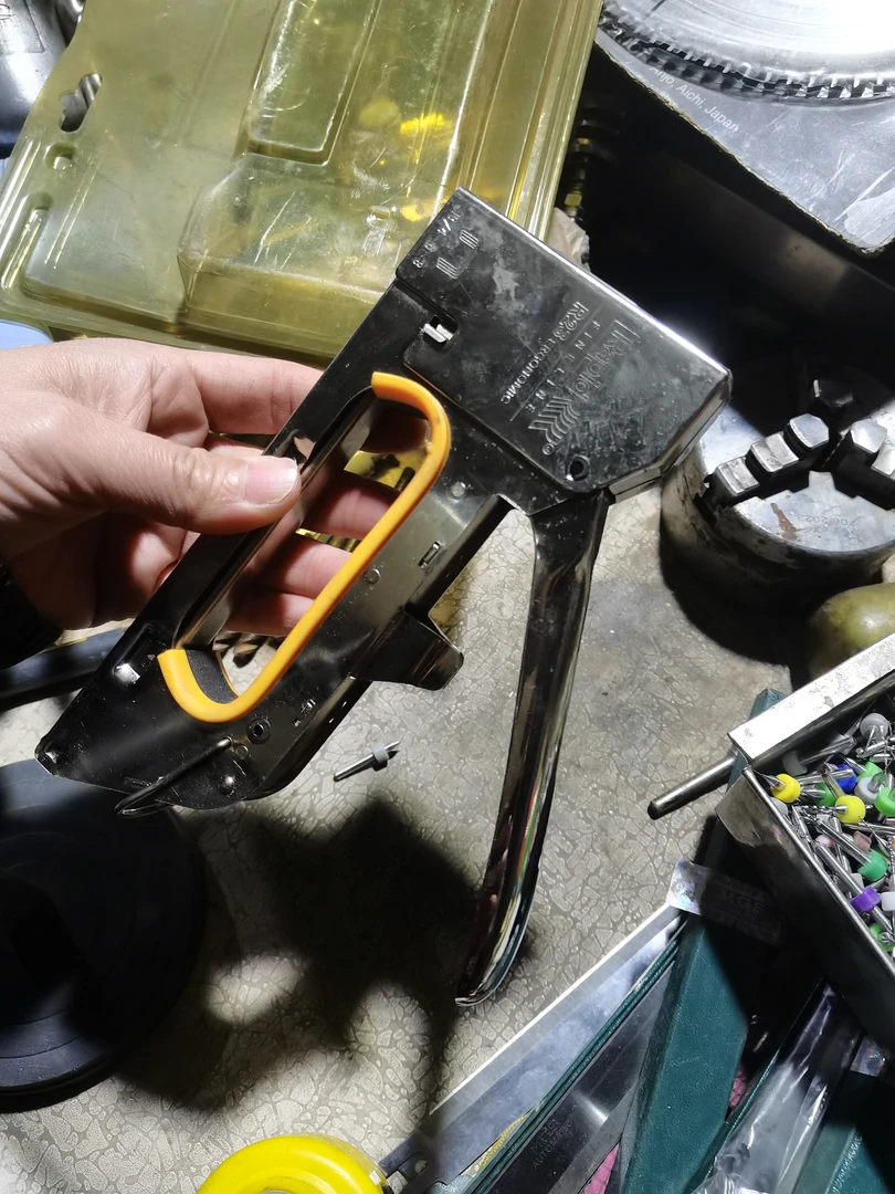 德国，手动码钉枪，一个，一单