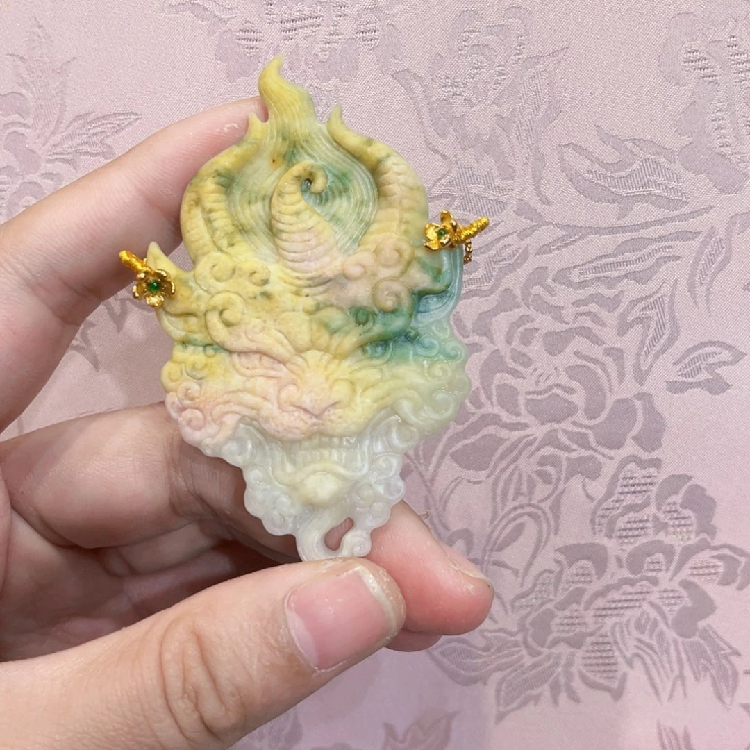 翡翠合金吊坠(赠链)