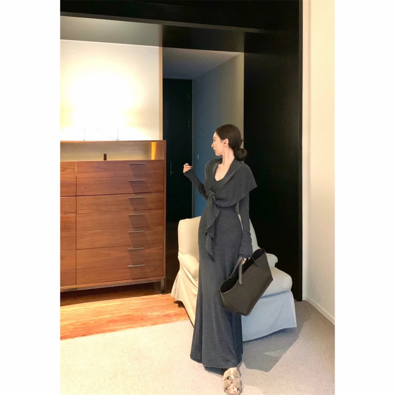 深灰色v领长袖连衣裙女春季修身长裙气质收腰包臀裙子披肩两件套