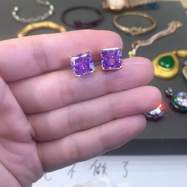 非金属36紫色。