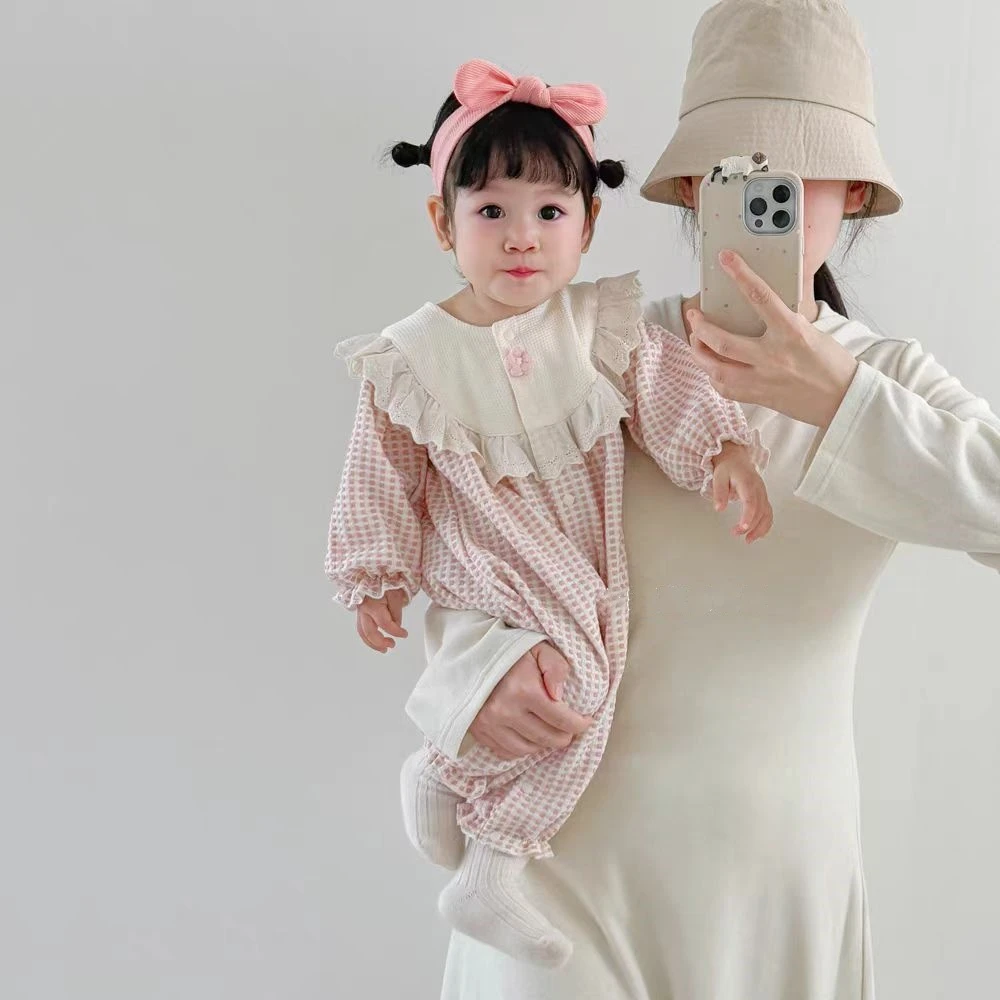 春秋款宝宝衣服新款淑女花边格子女宝甜美可爱单层连体衣