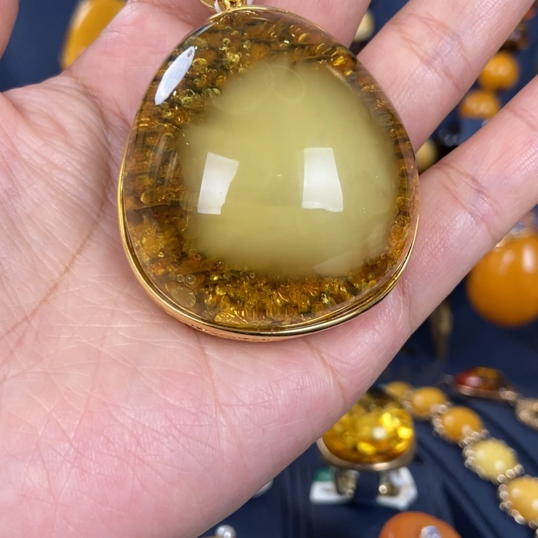 琥珀银S925镀金镶嵌颈饰