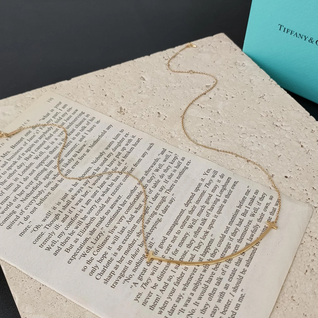 95新 Tiffany & Co./蒂芙尼 Azul-18k玫瑰金大号笑脸项链 44158