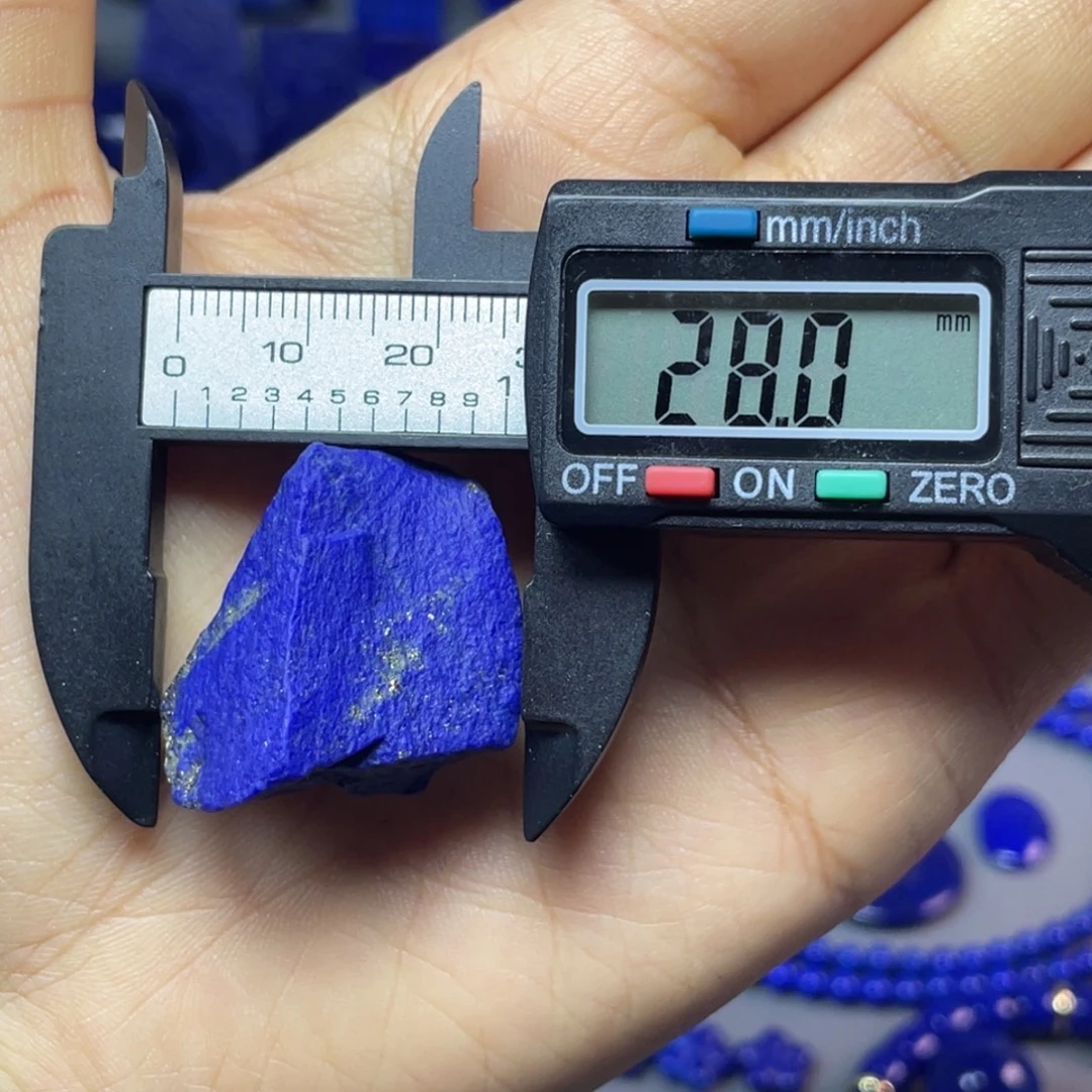 青金石未镶嵌哑光原石