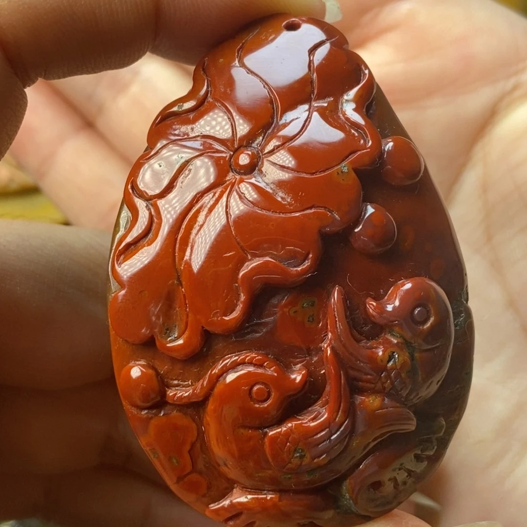 玛瑙/玉髓颈饰未镶嵌战国红