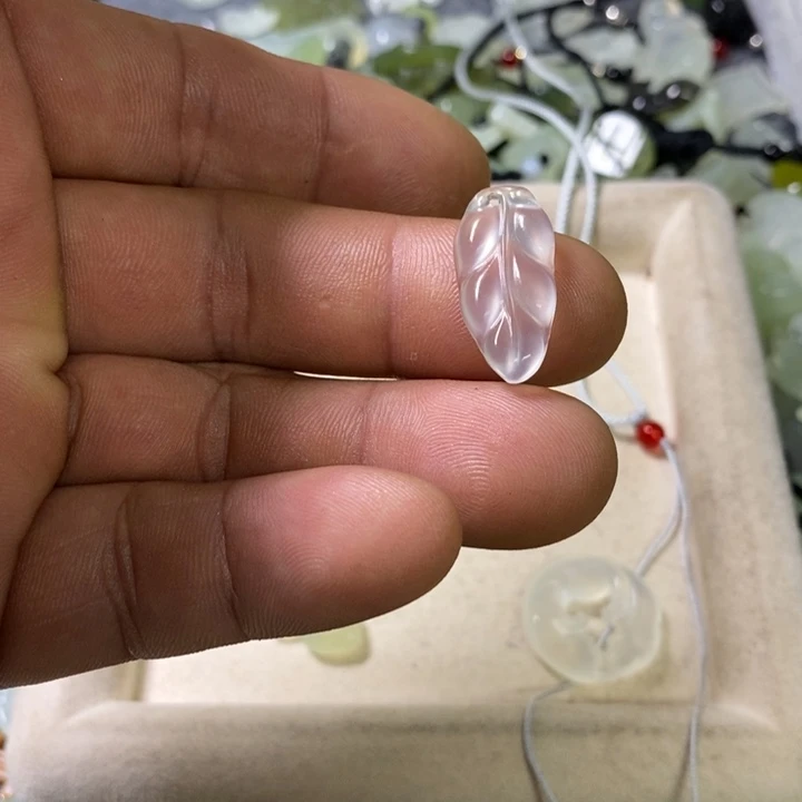 蛇纹石玉合金颈饰