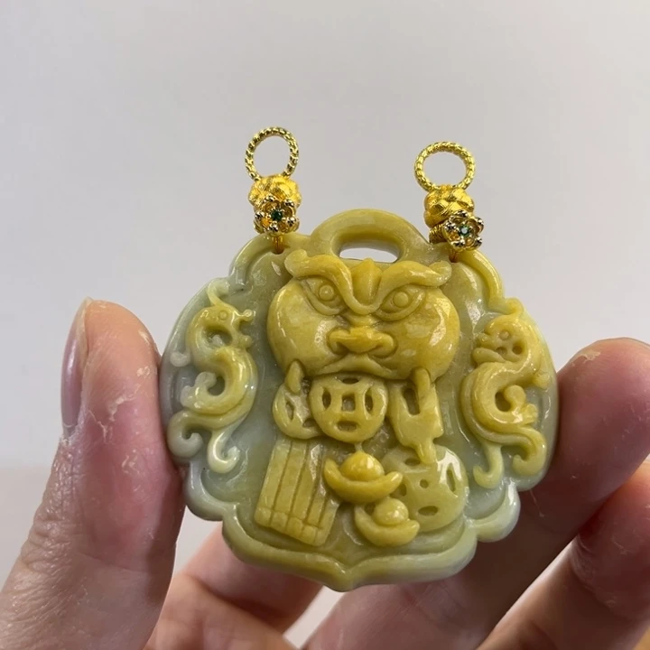 翡翠吊坠(赠链)未镶嵌代编织