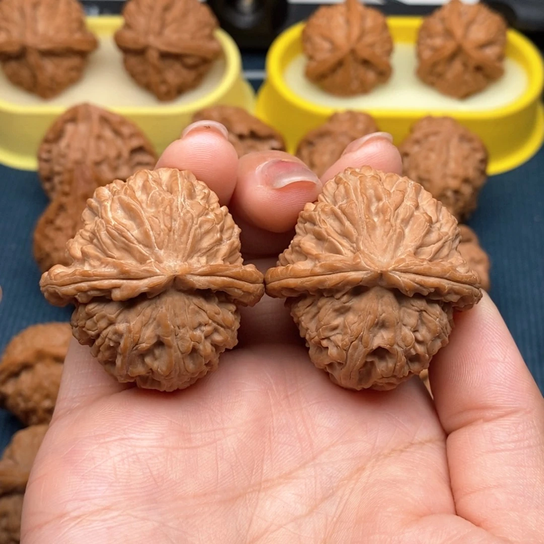 吊坠文玩核桃白狮子40