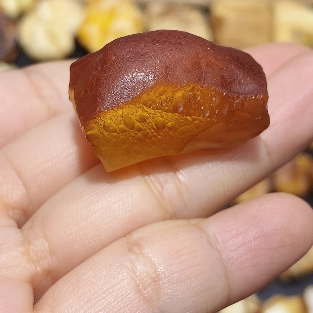 定制琥珀蜜蜡原石