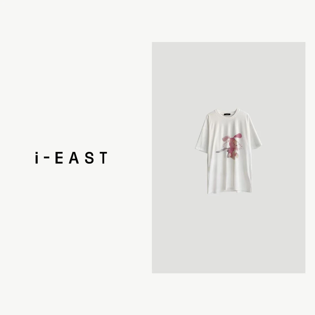 i-EAST 西伯利亚的日落~ 时尚百搭宽松印花小熊短袖-4X S24206