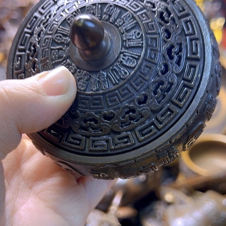 铜236678898778867899988