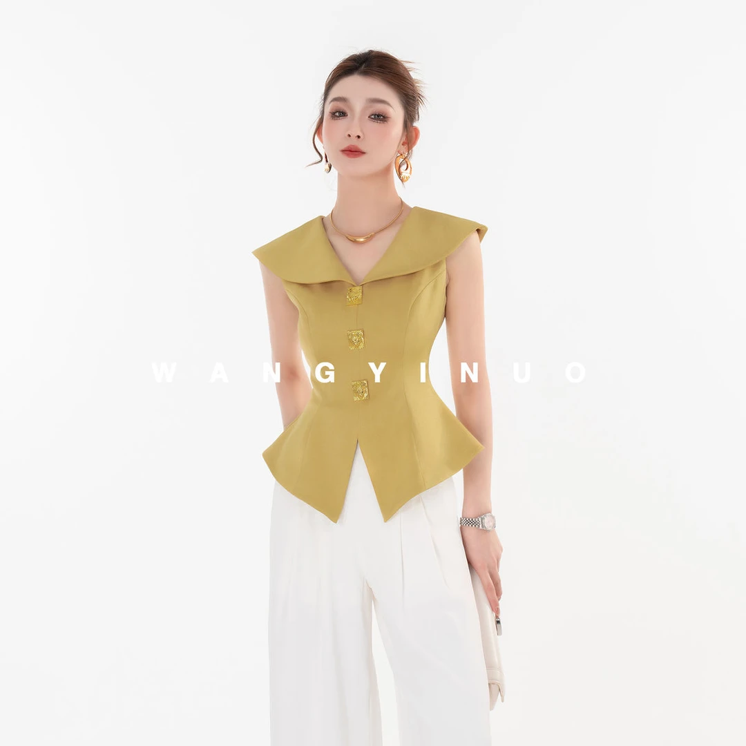 MD依诺【黄昏庄园】2025夏季单排扣欧若风无袖短款翻领上衣马甲女