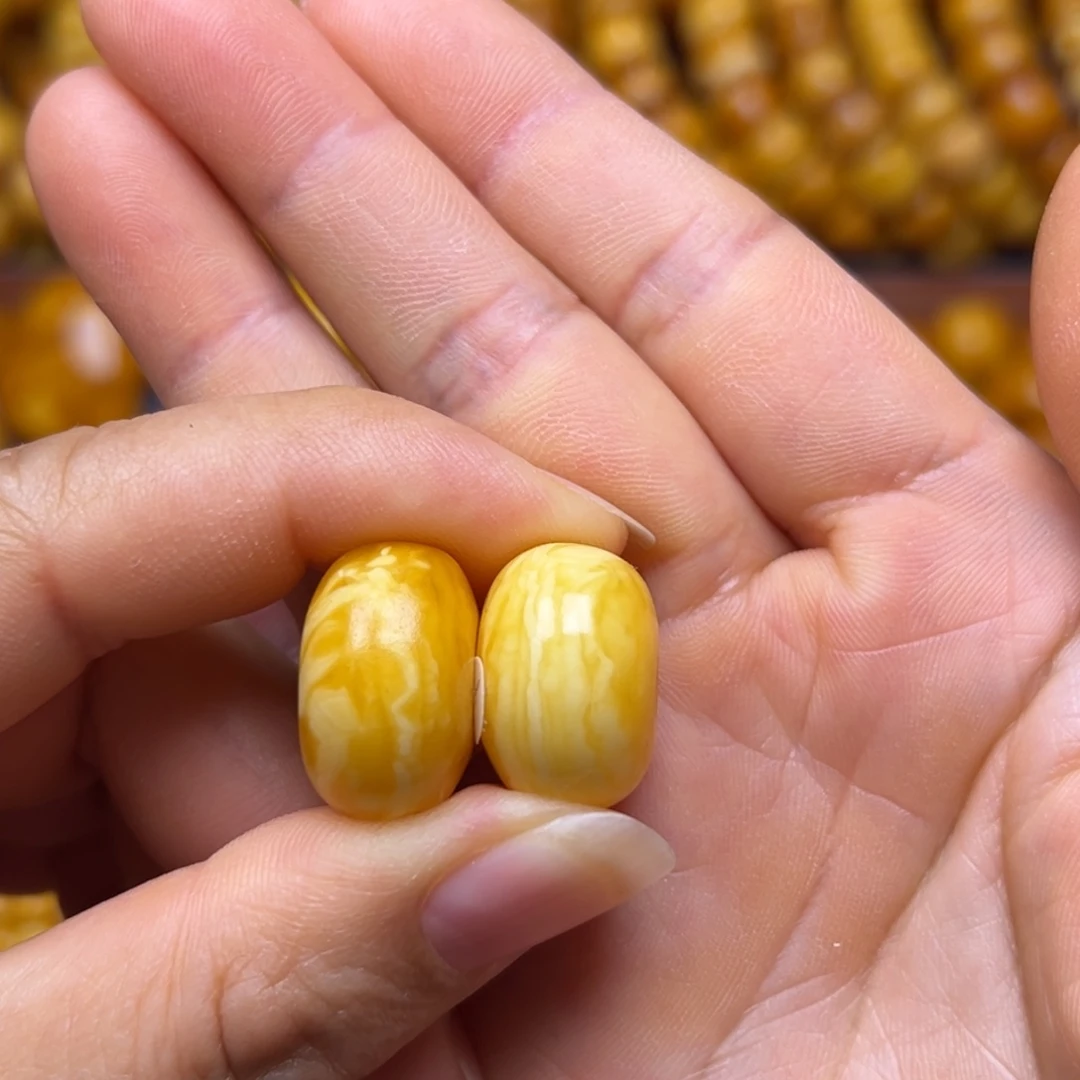 琥珀未镶嵌吊坠(不含链)