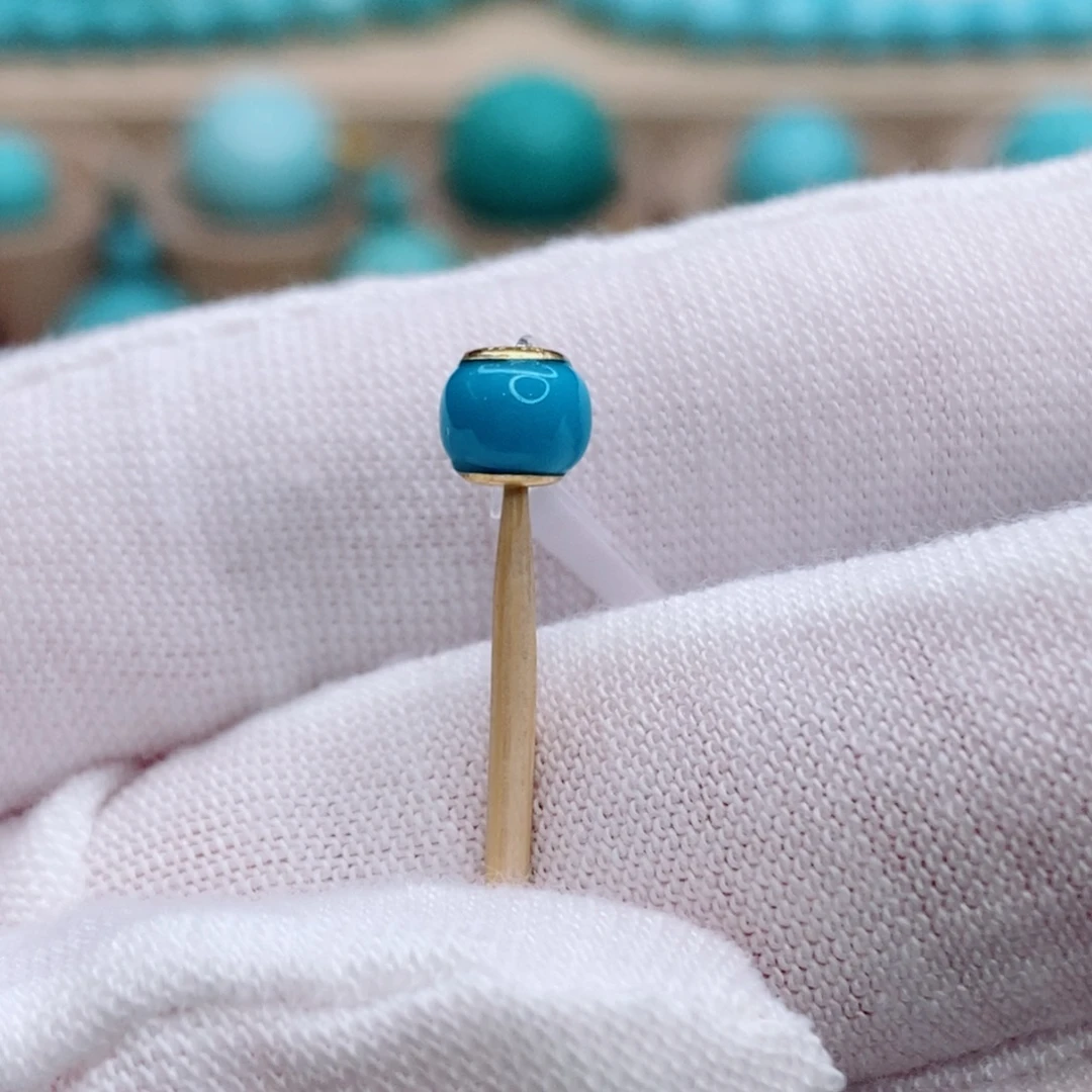 绿松石未镶嵌珠宝奇石5.3mm