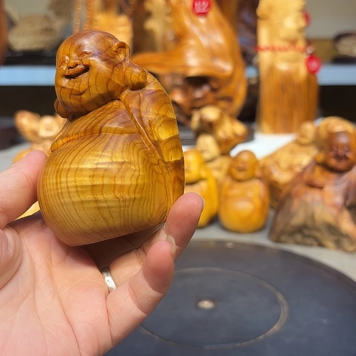 柏木太行崖柏弥勒佛