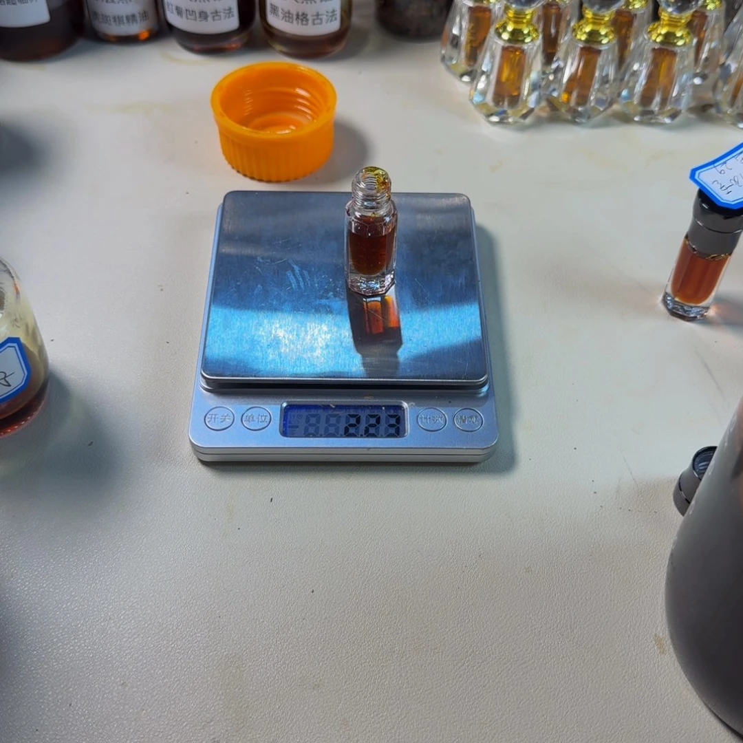 晞***晞沉香沉香精油海南沉水虫漏古法2g