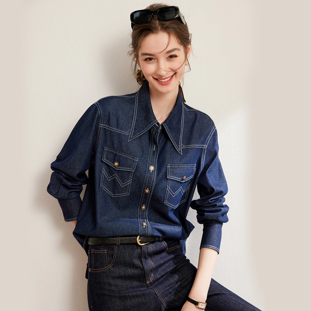 白鹿语25春复古翻领单排扣长袖撞色明线牛仔衬衣衬衫BY20071