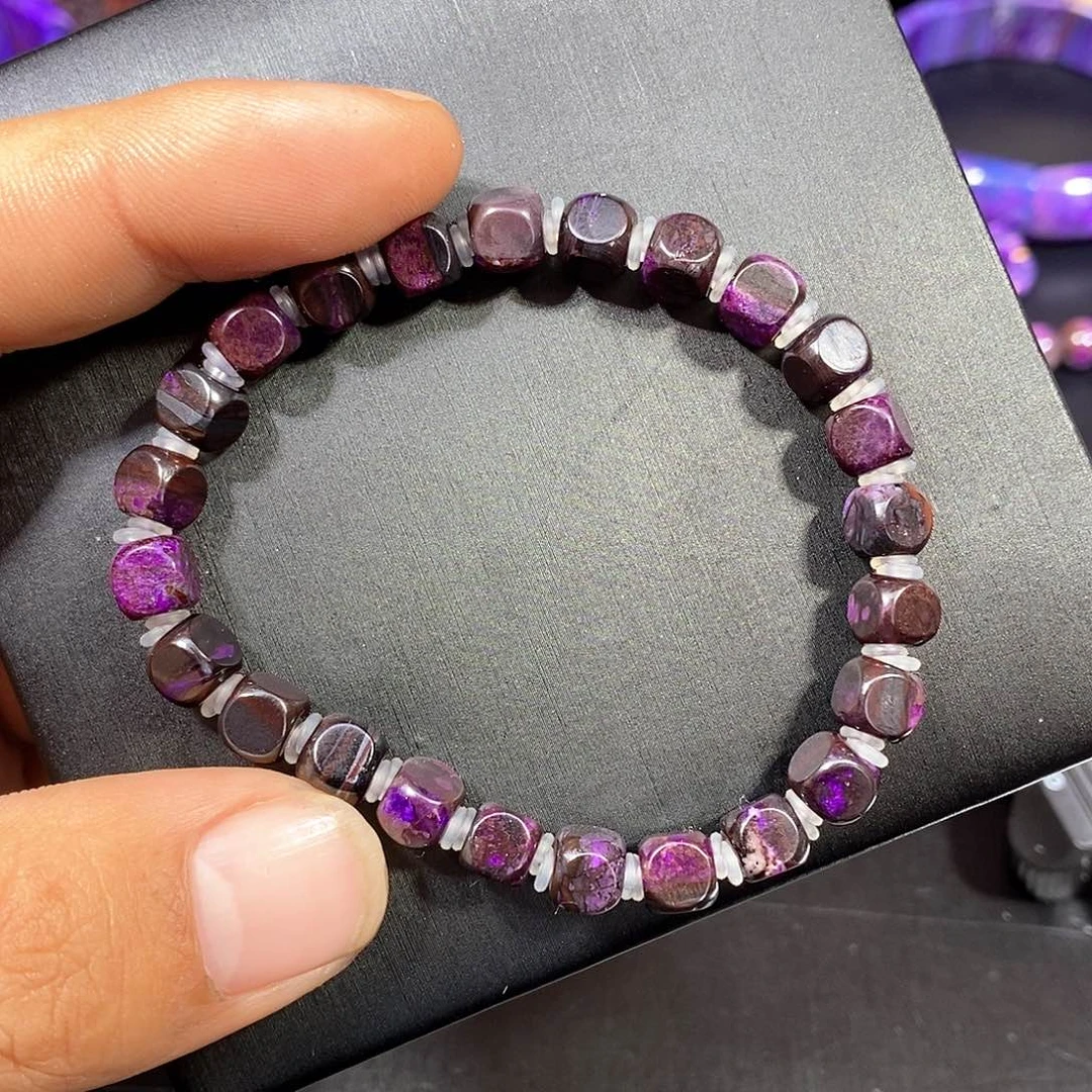 苏纪石（舒俱来）未镶嵌南非舒俱来老油紫魔方珠单圈