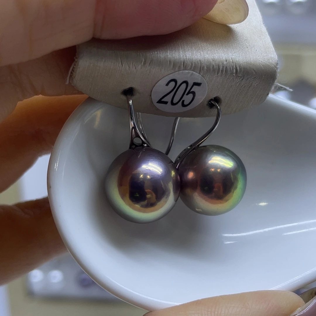 银S925镶嵌耳饰淡水珍珠