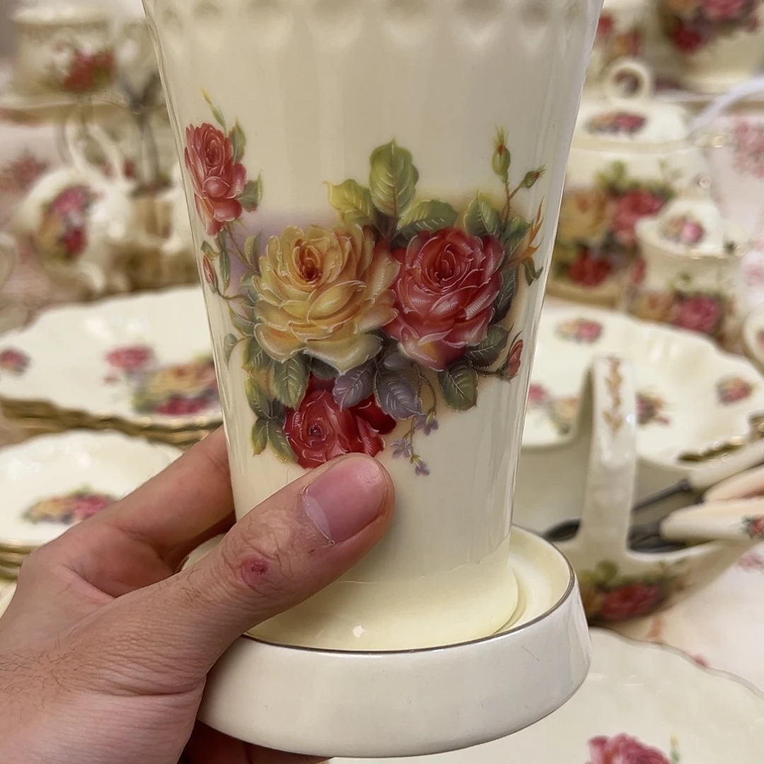 无盖款陶瓷筷子筒