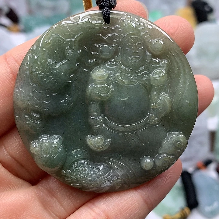 翡翠未镶嵌颈饰财神爷福利