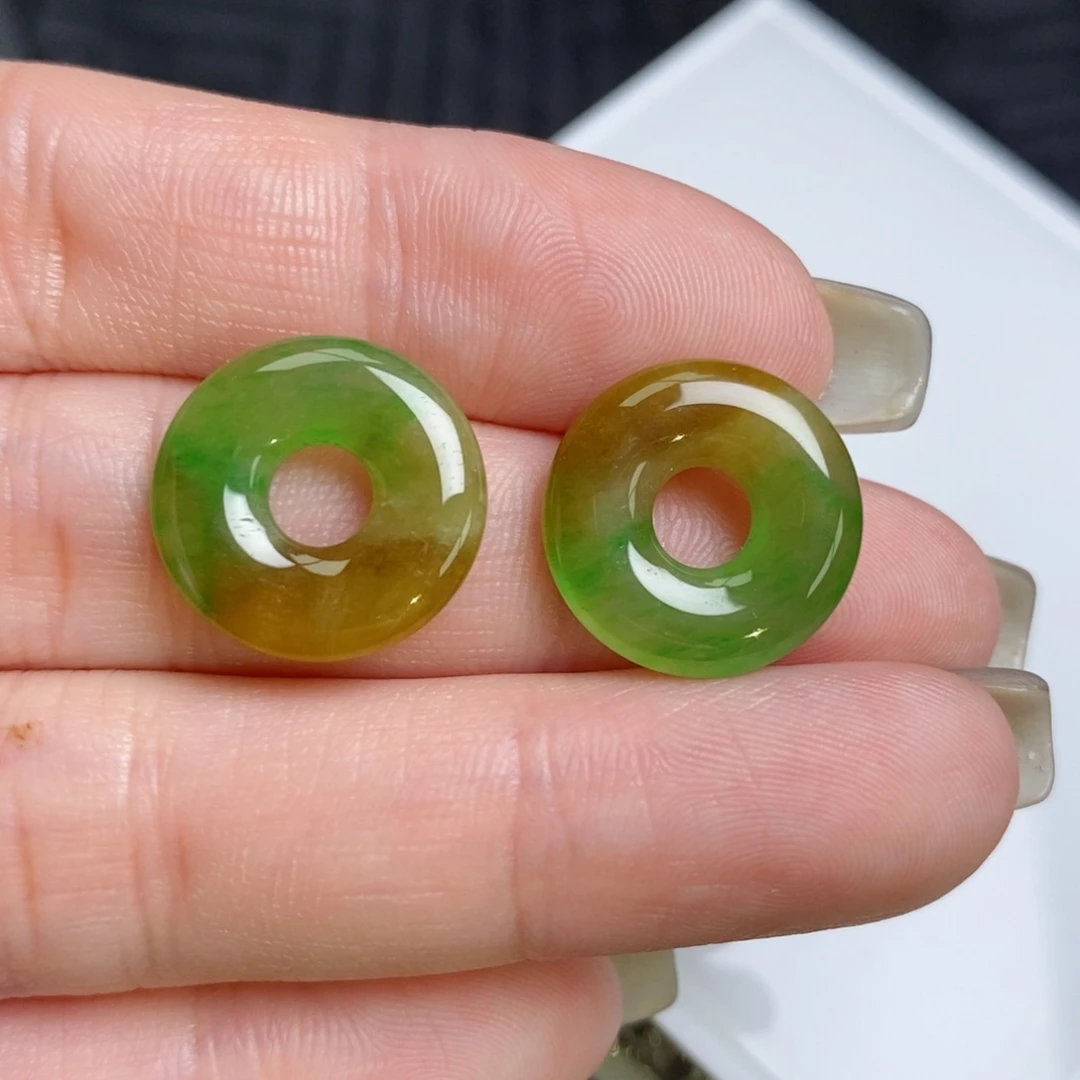 翡翠未镶嵌耳饰黄加绿甜甜圈