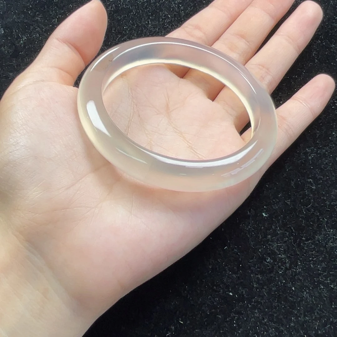 玛瑙/玉髓手镯未镶嵌甜**粒