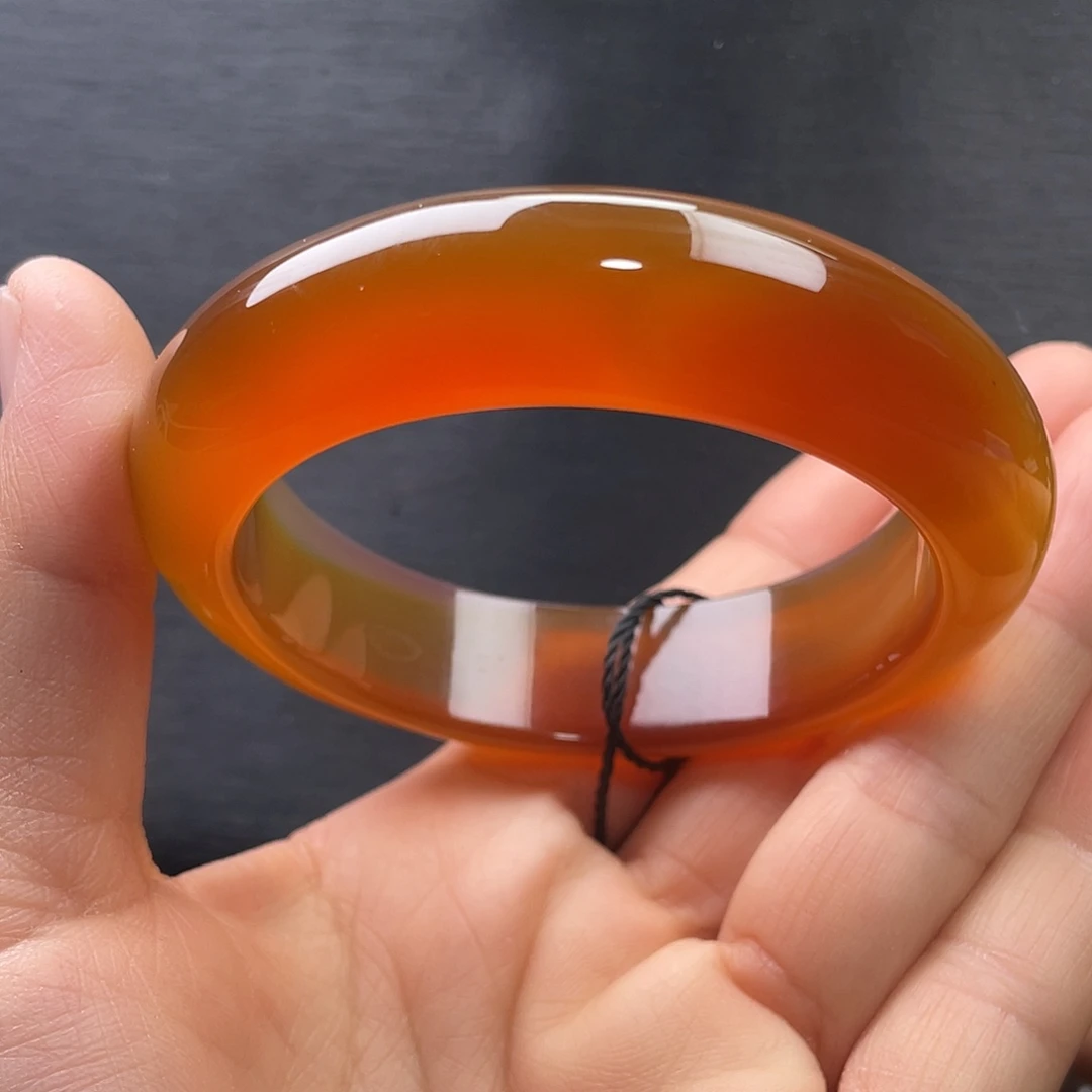 玛瑙/玉髓未镶嵌手镯56圈口