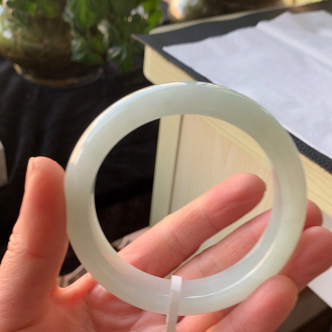 翡翠未镶嵌手镯天然翡翠手镯