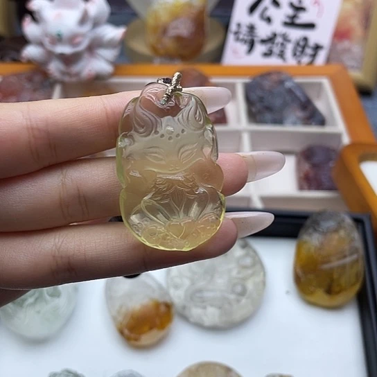 颈饰未镶嵌水晶天然
